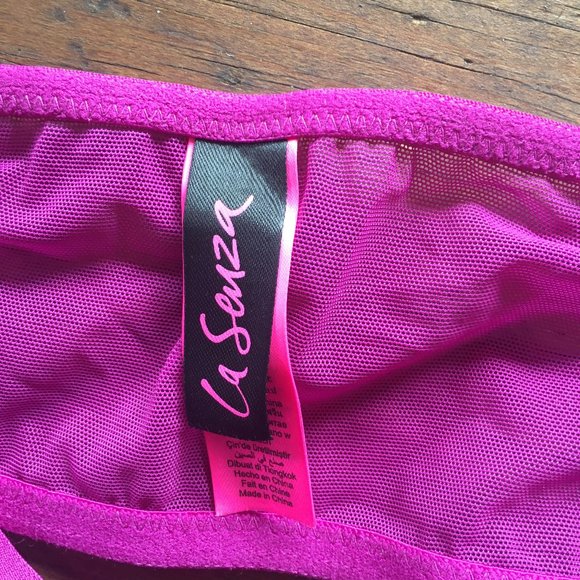 La Senza Lace Push Up Bra - Picture 3 of 3